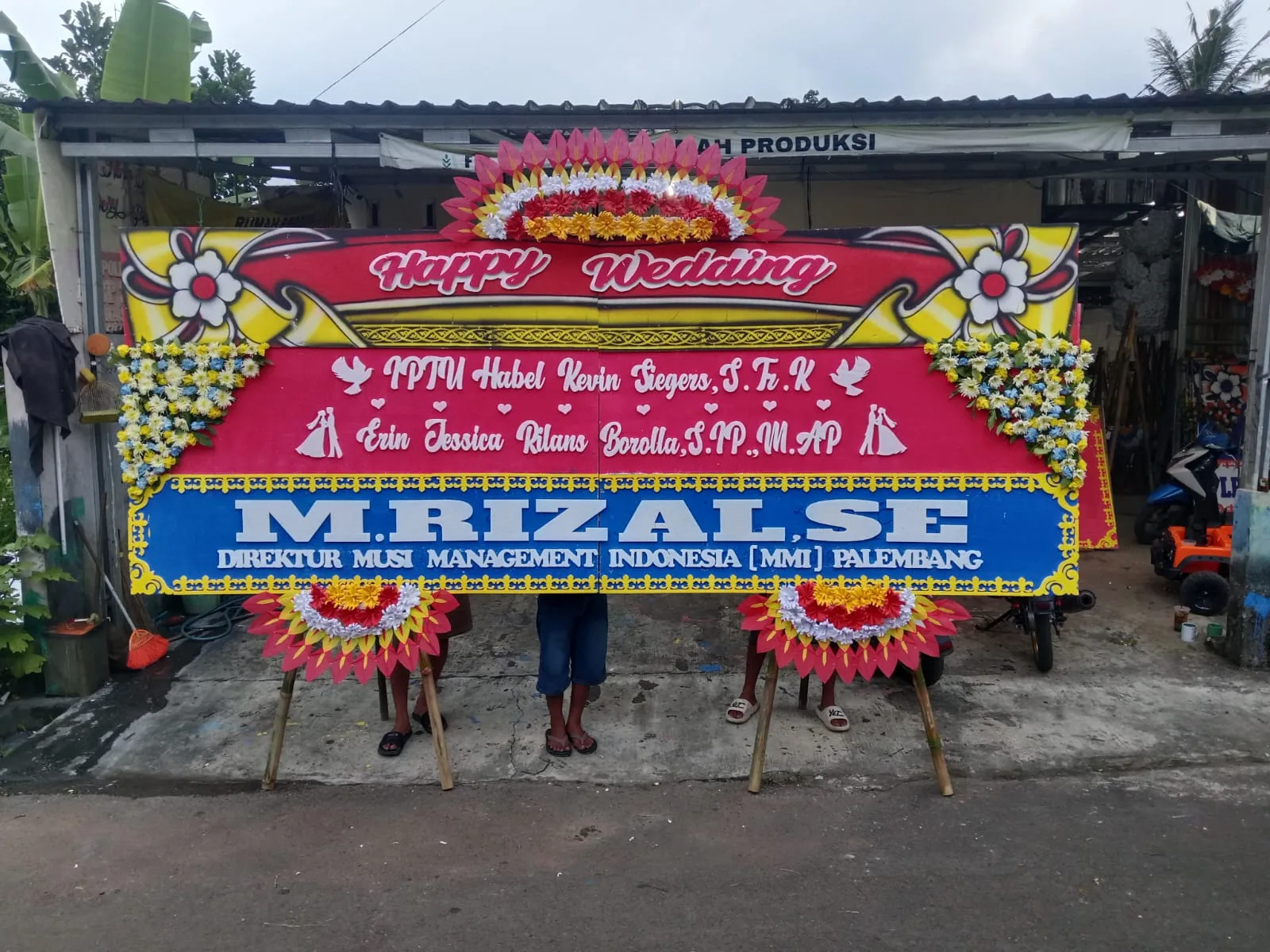 Bunga Selamat P01 - Mulya Abadi Florist